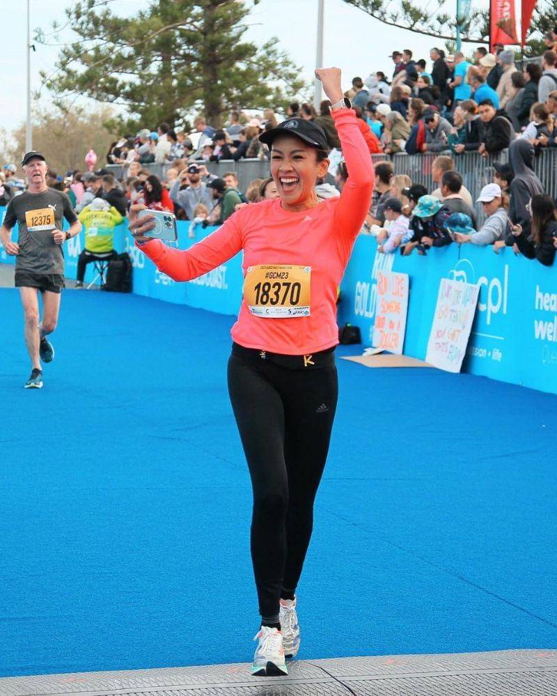 instagram.com/melanieputria